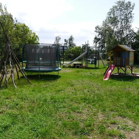 Mit überdachter Terrasse Und Garten - 10 Minuten Von Templin Apartamento Milmersdorf